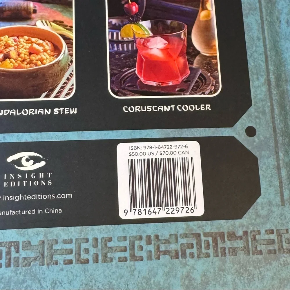 Star Wars Cookbook, Galaxy’s Edge, with apron! New in box